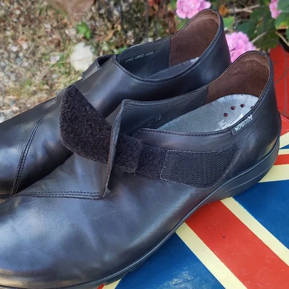 Mephisto Black Luce Flats Size 10 - Picture 12 of 16